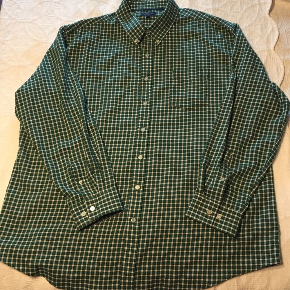 Kelly green and white windowpane check buttondown